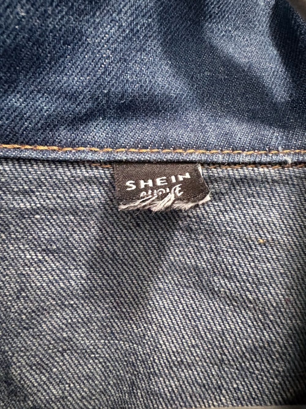 Classic Blue Denim Jacket-Half top - Picture 4 of 4